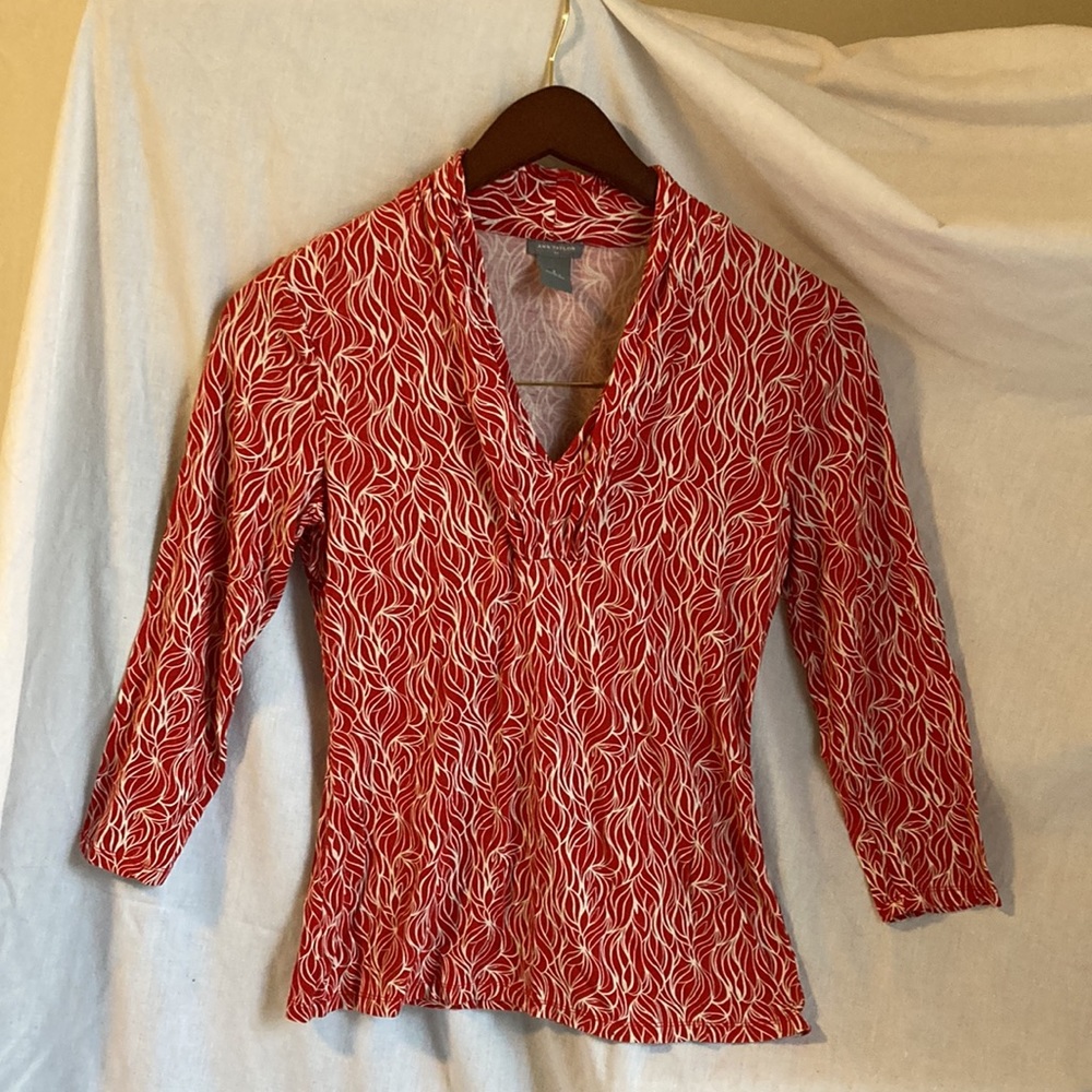 Ann Taylor red print shirt